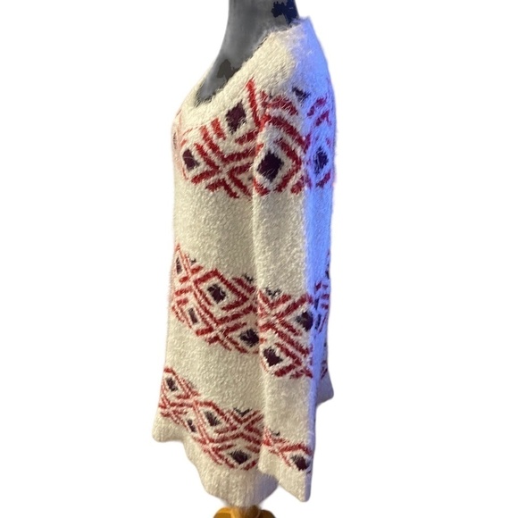 Snowy Heights Women's Tunic, White and Red, Size 1X - Picture 3 of 4